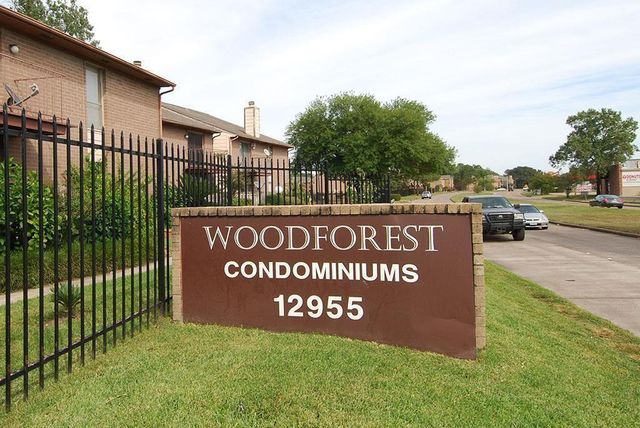12955 Woodforest Boulevard 14, Houston, TX 77015