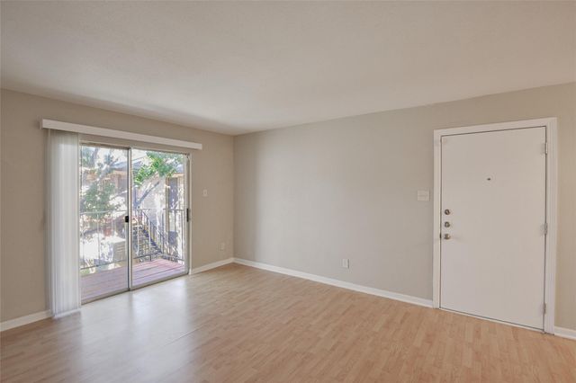 12955 Woodforest Boulevard 14, Houston, TX 77015