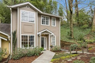 522 Woodbridge Hollow NE Court, Atlanta, GA 30306