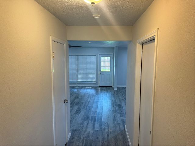 3227 Fern Rock Drive, La Porte, TX 77571