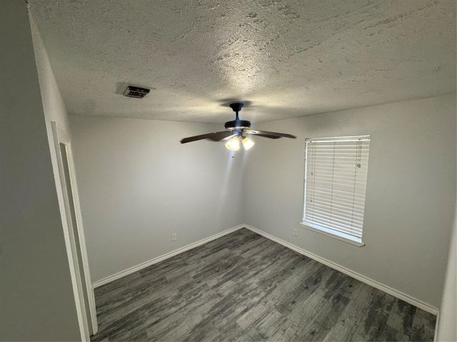 3227 Fern Rock Drive, La Porte, TX 77571