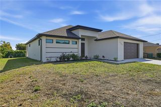 2303 18th PL, Cape Coral, FL 33993