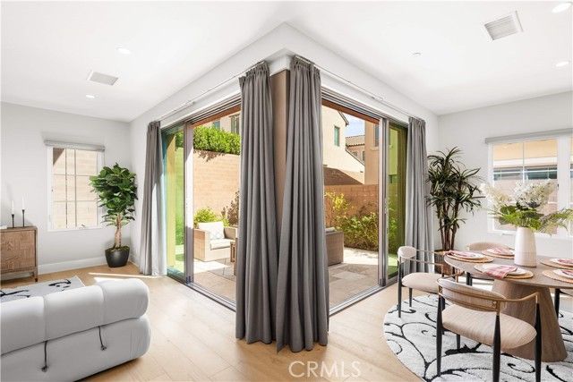 117 Donati, Irvine, CA 92602