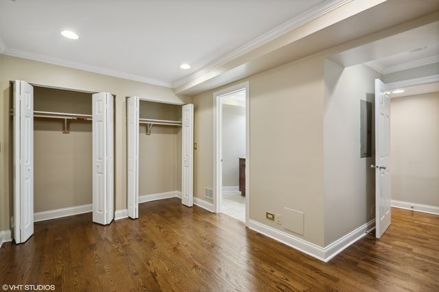 929 W Eastwood Avenue GW, Chicago, IL 60640