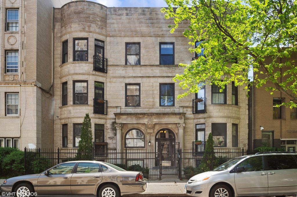 929 W Eastwood Avenue GW, Chicago, IL 60640