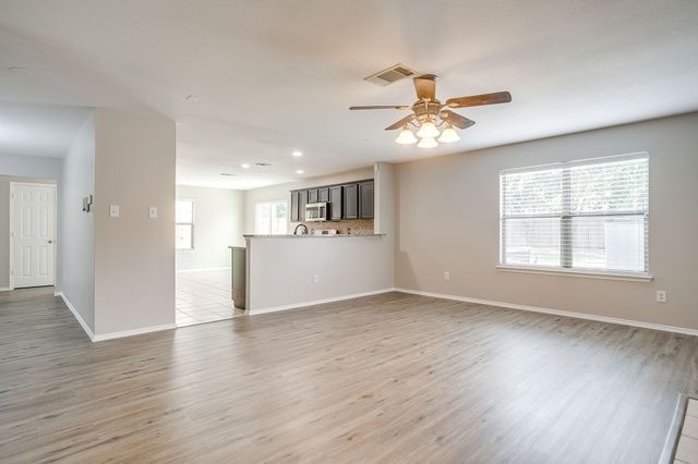 10633 Lipan Trail, Fort Worth, TX 76108