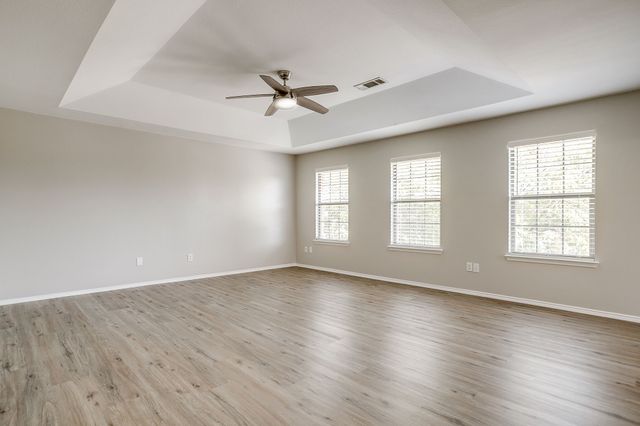 10633 Lipan Trail, Fort Worth, TX 76108