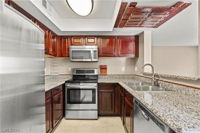 6800 East Lake Mead Boulevard 2107, Las Vegas, NV 89156