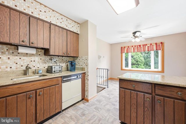 1708 TRIUMPHE WAY, Warrington, PA 18976