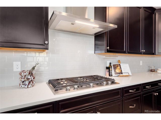 26902 E Ottawa Pl, Aurora, CO 80016
