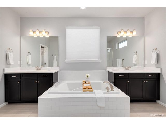 26902 E Ottawa Pl, Aurora, CO 80016