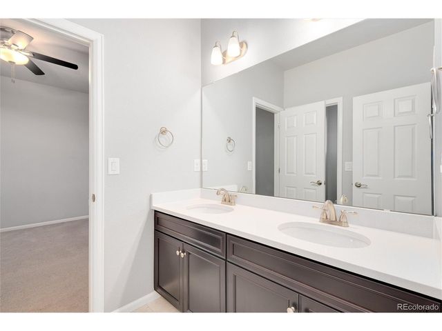 26902 E Ottawa Pl, Aurora, CO 80016