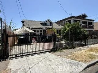 336 W 45th Street, Los Angeles, CA 90037