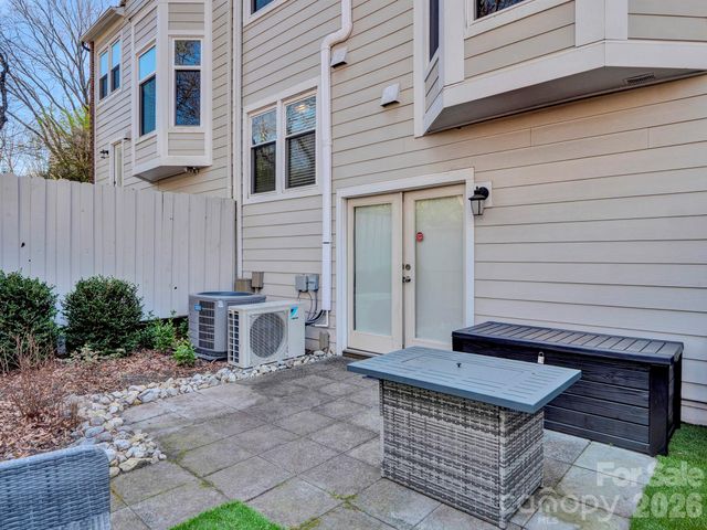 239 S Clarkson Street, Charlotte, NC 28202