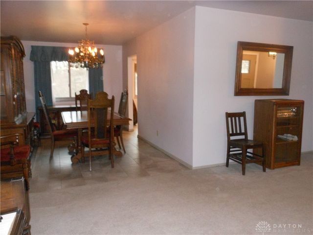 7644 Walmac, Huber Heights, OH 45424