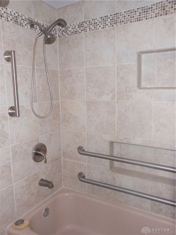 7644 Walmac, Huber Heights, OH 45424