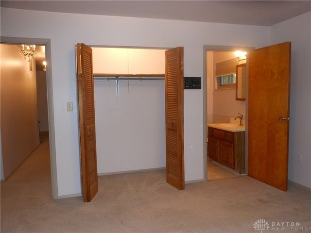 7644 Walmac, Huber Heights, OH 45424