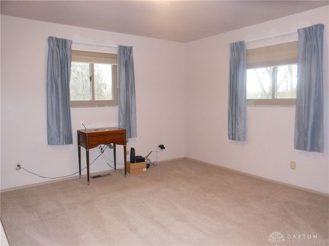 7644 Walmac, Huber Heights, OH 45424