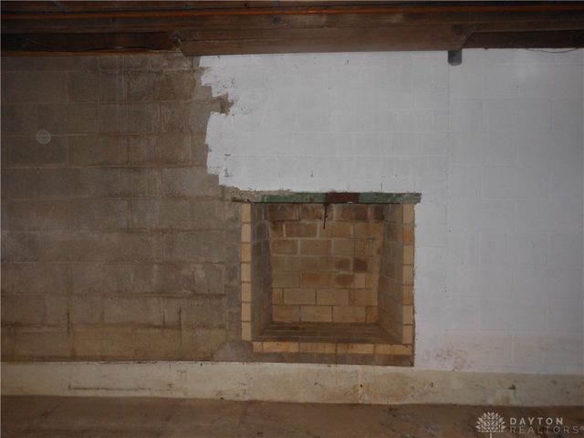 7644 Walmac, Huber Heights, OH 45424