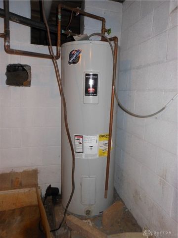 7644 Walmac, Huber Heights, OH 45424