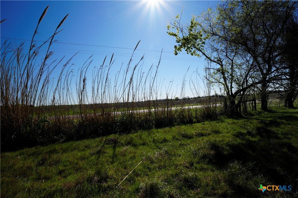 TR 3 1011 FM 956, Schulenburg, TX 78956