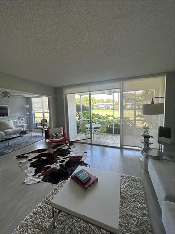 4017 N Cypress Dr 102, Pompano Beach, FL 33069