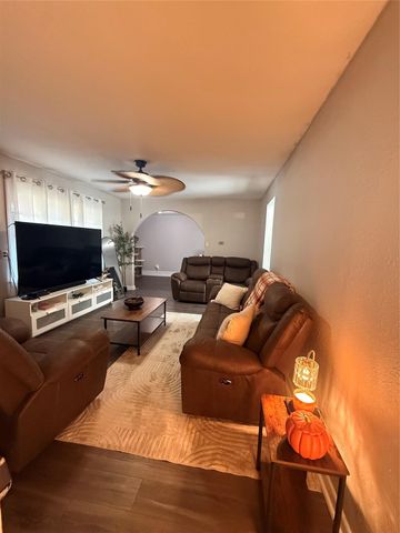 7317 Boggess Road, Houston, TX 77016