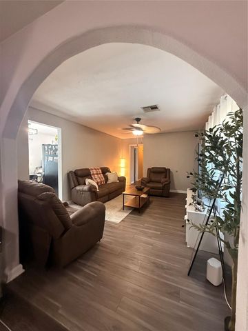 7317 Boggess Road, Houston, TX 77016