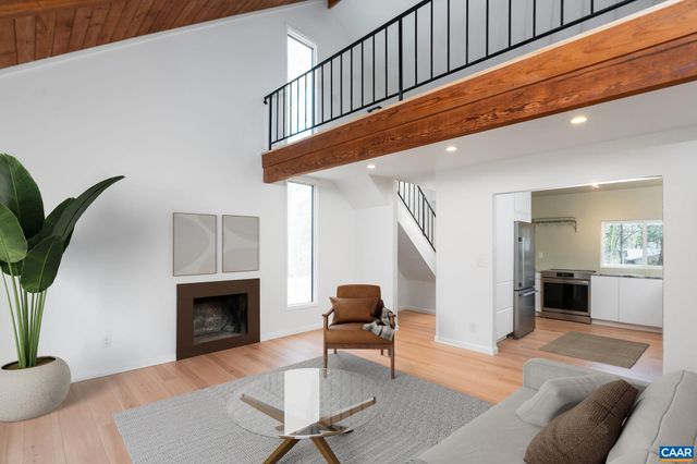 375 FENCE RD, Earlysville, VA 22936