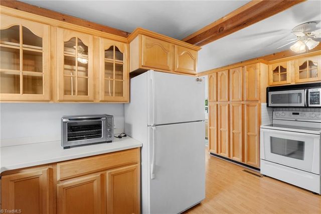 191 Shoreline Drive, Lexington, NC 27292