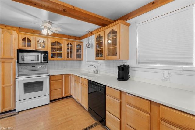 191 Shoreline Drive, Lexington, NC 27292