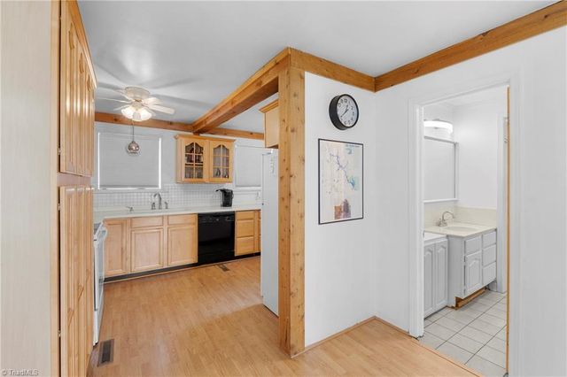 191 Shoreline Drive, Lexington, NC 27292