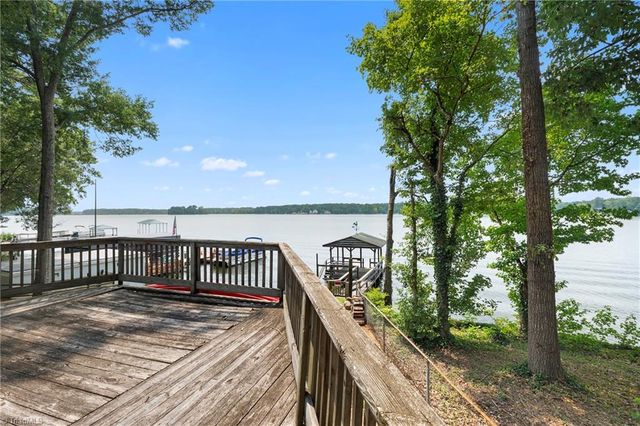 191 Shoreline Drive, Lexington, NC 27292