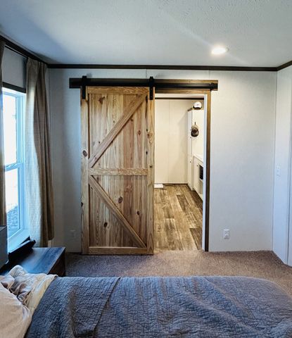 112 Carter Ln, Castalian Springs, TN 37031