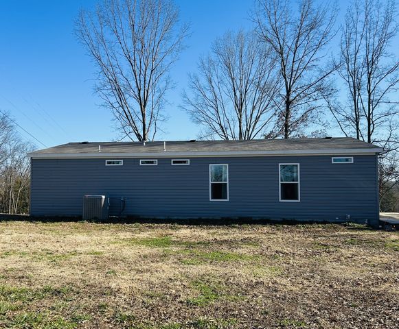 112 Carter Ln, Castalian Springs, TN 37031