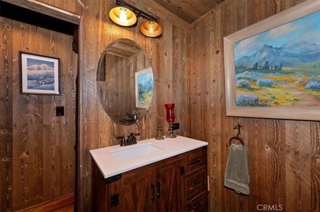 27331 State Highway 189, Blue Jay, CA 92317