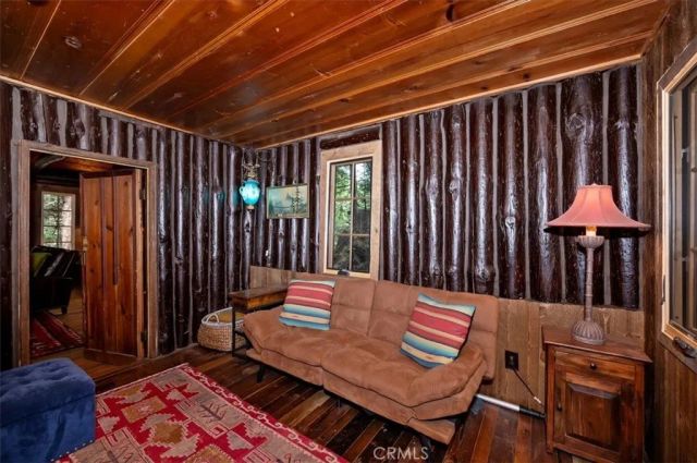 27331 State Highway 189, Blue Jay, CA 92317