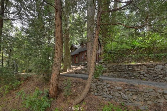 27331 State Highway 189, Blue Jay, CA 92317