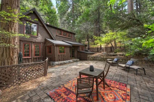 27331 State Highway 189, Blue Jay, CA 92317
