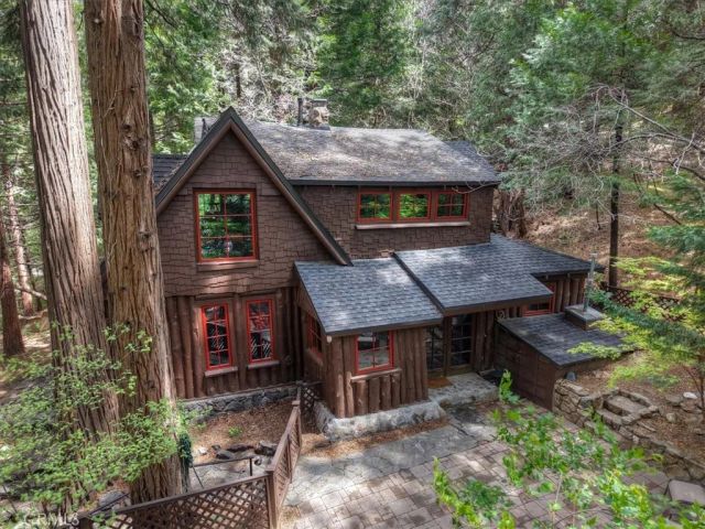 27331 State Highway 189, Blue Jay, CA 92317