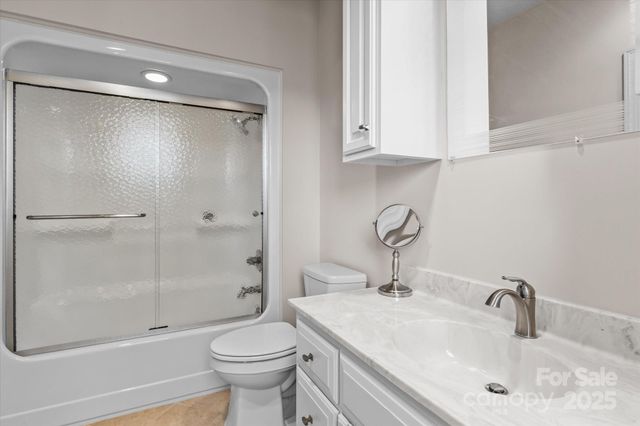 139 Long Cove Lane, Mooresville, NC 28117