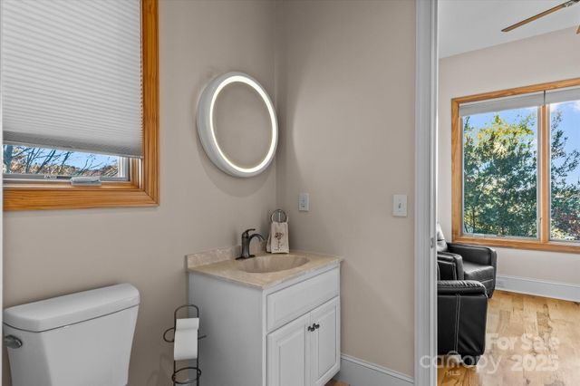 139 Long Cove Lane, Mooresville, NC 28117