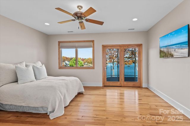 139 Long Cove Lane, Mooresville, NC 28117