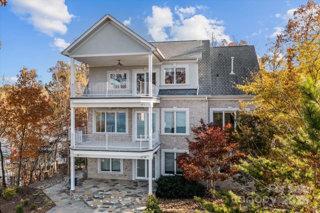 139 Long Cove Lane, Mooresville, NC 28117