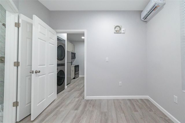 807 Avenue K a, Galveston, TX 77550