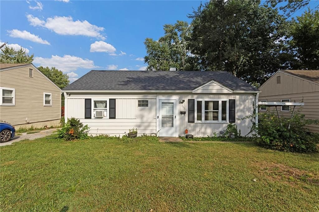 2353 Englewood Court, Independence, MO 64052