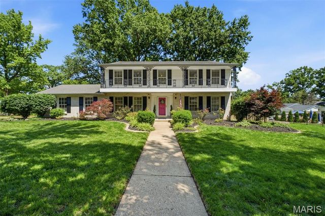 838 Winesap Lane, Kirkwood, MO 63122