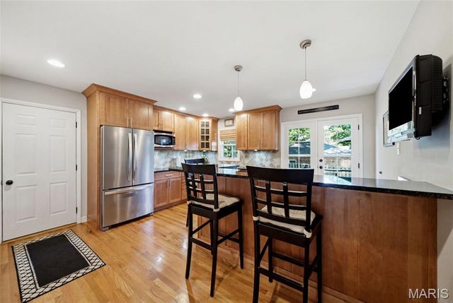 838 Winesap Lane, Kirkwood, MO 63122