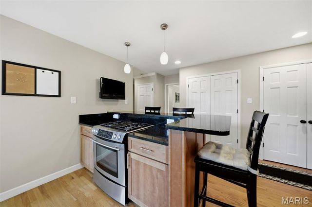 838 Winesap Lane, Kirkwood, MO 63122