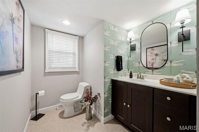 838 Winesap Lane, Kirkwood, MO 63122
